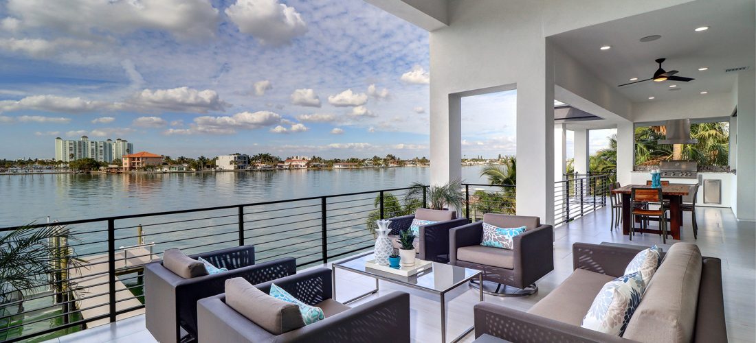 Choosing the Right Vacation Home Builder in St. Pete